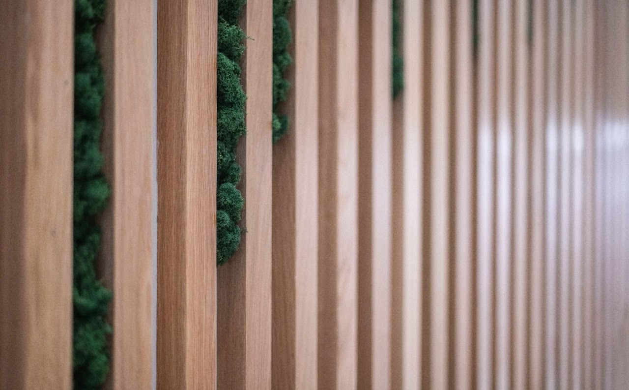 Neutral wood color